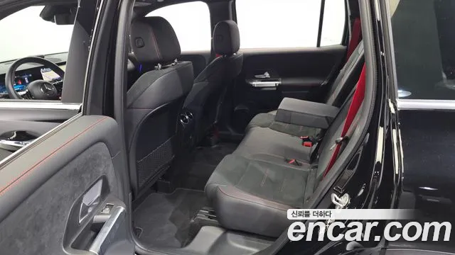 Mercedes-Benz GLB 2025 thumb 11