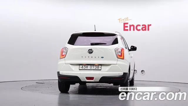 KG_Mobility_Ssangyong TIBOLI 2015 thumb 4
