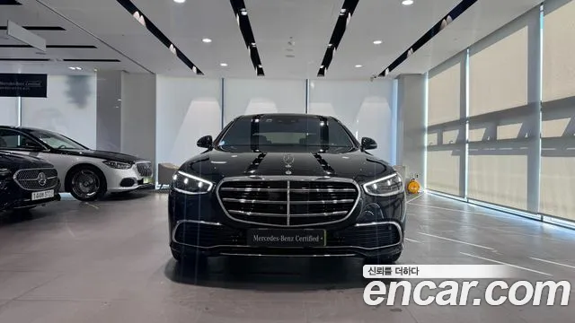 Mercedes-Benz S-Класс 2025 thumb 2