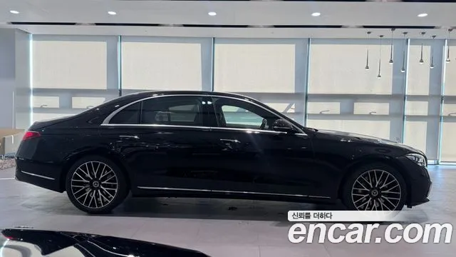 Mercedes-Benz S-Класс 2025 thumb 5