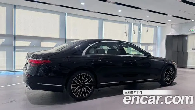Mercedes-Benz S-Класс 2025 thumb 6