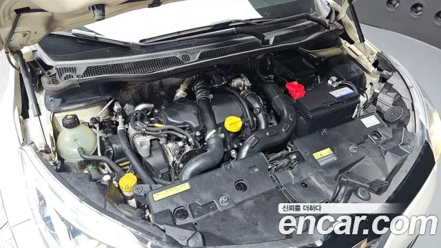 Renault-KoreaSamsung Captur 2015 thumb 6