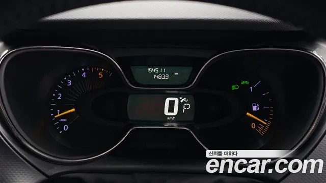 Renault-KoreaSamsung Captur 2015 thumb 8