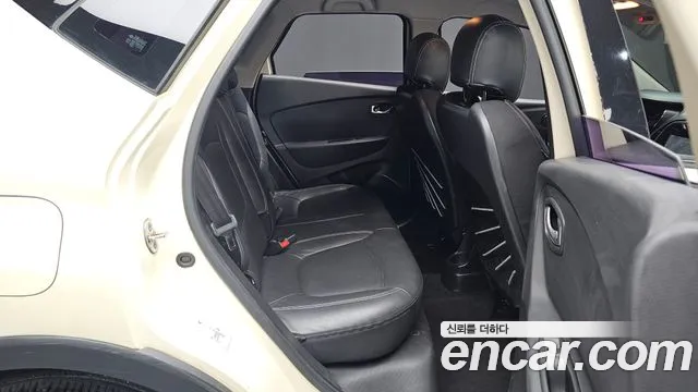 Renault-KoreaSamsung Captur 2015 thumb 11