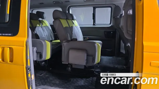 Hyundai Starex 2019 thumb 11