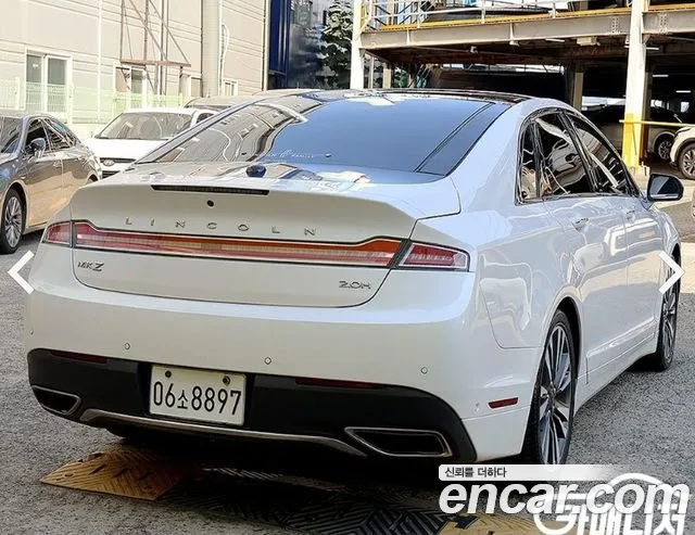 Lincoln MKZ 2018 thumb 4