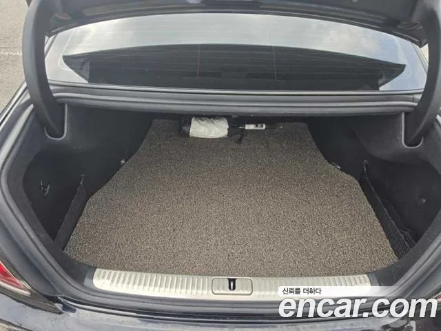 Kia K9 2019 thumb 4