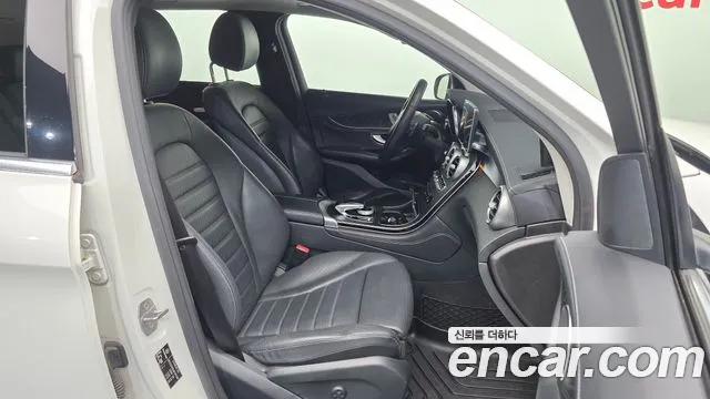 Mercedes-Benz GLC 2018 thumb 11