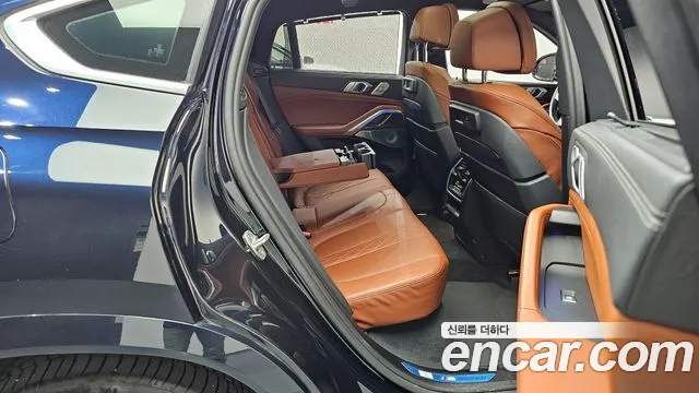 BMW X6 2021 thumb 11
