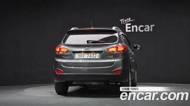 Hyundai Tucson 2010 thumb 4
