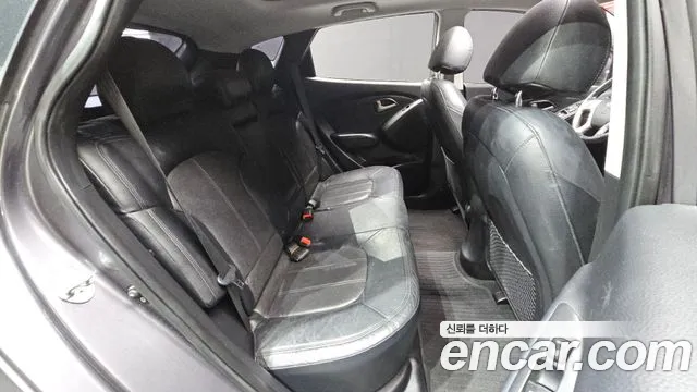 Hyundai Tucson 2010 thumb 11