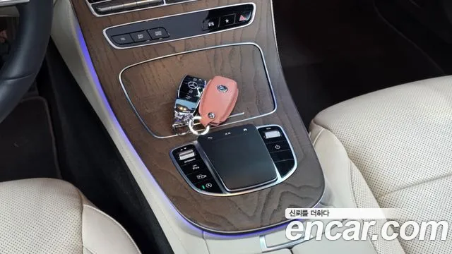 Mercedes-Benz E-Класс 2023 thumb 10