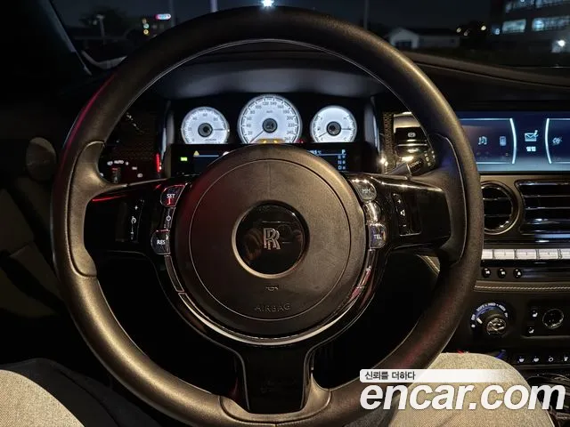 Rolls-Royce Wraith 2021 thumb 6