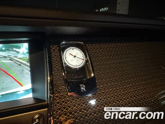 Rolls-Royce Wraith 2021 thumb 10