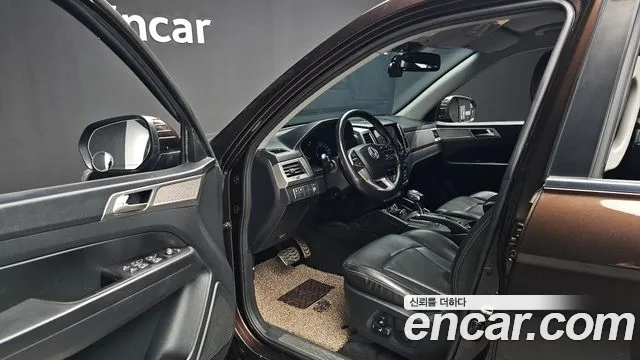 KG_Mobility_Ssangyong Rexton 2019 thumb 10