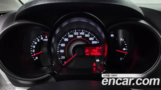 Kia Ray 2013 thumb 8
