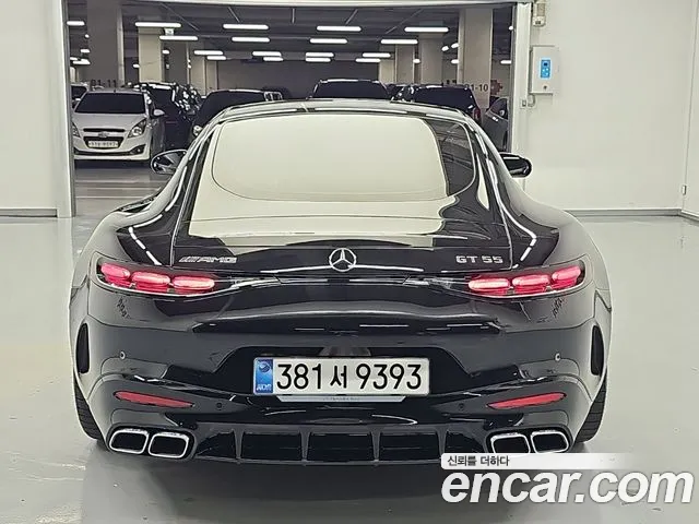 Mercedes-Benz AMG GT 2025 thumb 3