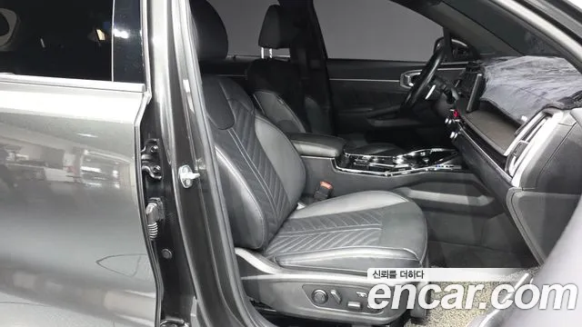 Kia Sorento 2023 thumb 10