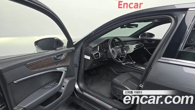 Audi A6 2022 thumb 9