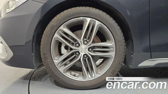 Hyundai Grandeur 2016 thumb 5