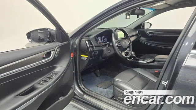 Hyundai Grandeur 2016 thumb 10