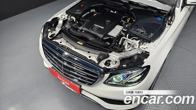 Mercedes-Benz E-Класс 2020 thumb 6