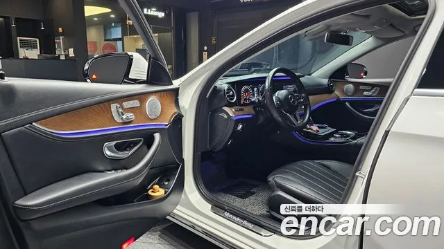 Mercedes-Benz E-Класс 2020 thumb 10