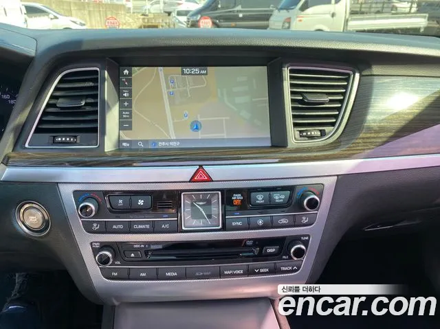 Genesis G80 2018 thumb 9