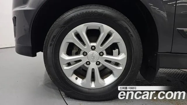 KG_Mobility_Ssangyong KORANDO 2017 thumb 5