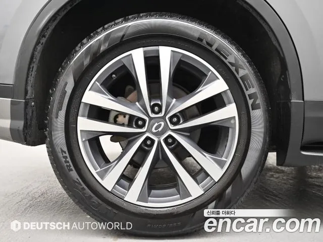 Renault-KoreaSamsung Koleos 2019 thumb 5