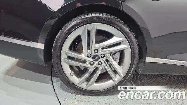 Genesis G80 2024 thumb 5