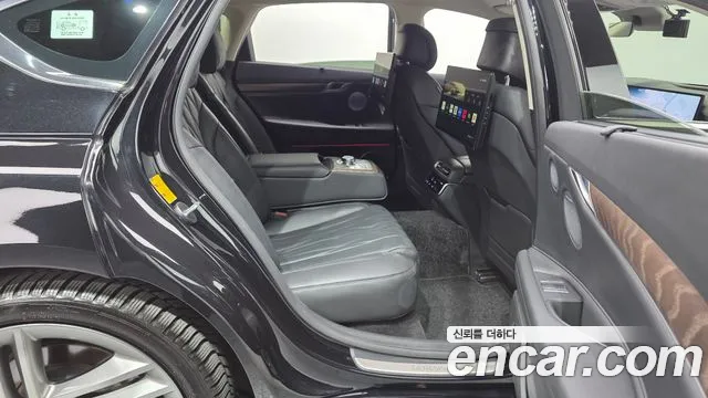 Genesis G80 2024 thumb 11
