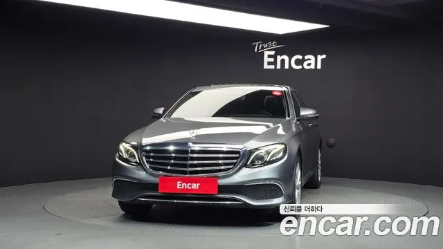 Mercedes-Benz E-Класс 2018 thumb 3