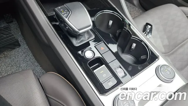 Volkswagen Touareg 2020 thumb 8