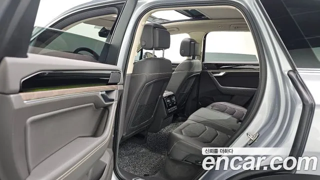 Volkswagen Touareg 2020 thumb 11