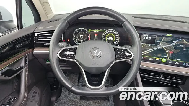 Volkswagen Touareg 2020 thumb 12