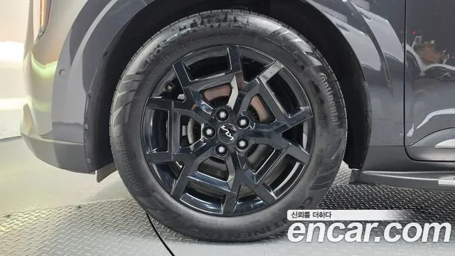 Kia Carnival 2024 thumb 4