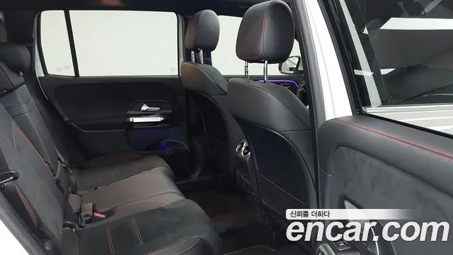 Mercedes-Benz GLB 2024 thumb 10