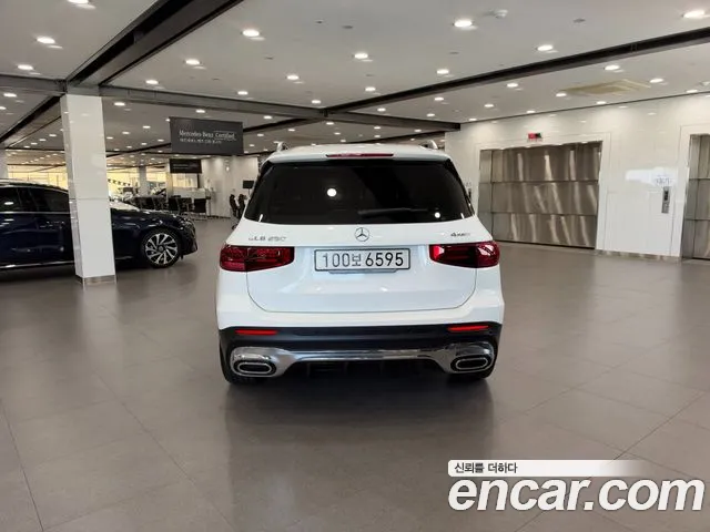 Mercedes-Benz GLB 2025 thumb 7