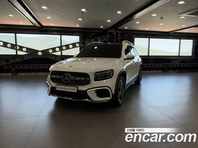 Mercedes-Benz GLB 2025 thumb 11