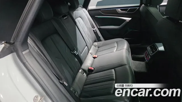 Audi A7 2022 thumb 11