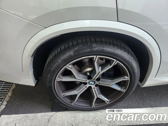 BMW X5 2025 thumb 4
