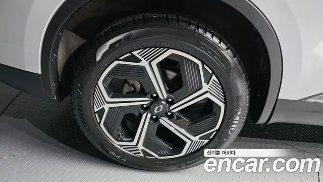 Renault-KoreaSamsung Koleos 2023 thumb 5