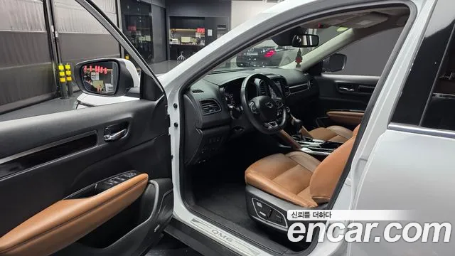 Renault-KoreaSamsung Koleos 2023 thumb 10