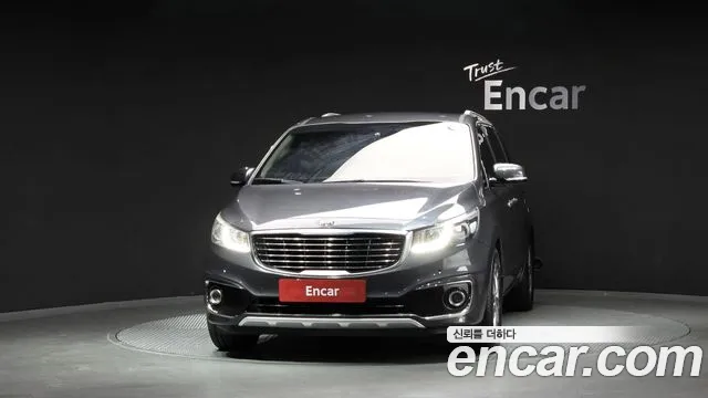 Kia Carnival 2017 thumb 3
