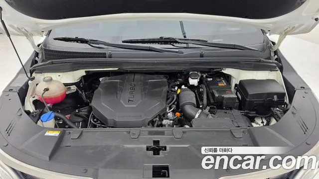 Kia Carnival 2023 thumb 6
