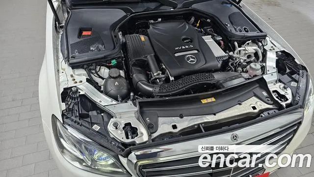 Mercedes-Benz E-Класс 2020 thumb 6