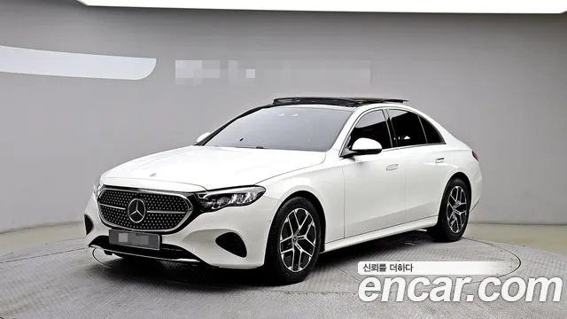 Mercedes-Benz E-Класс 2024 thumb 12
