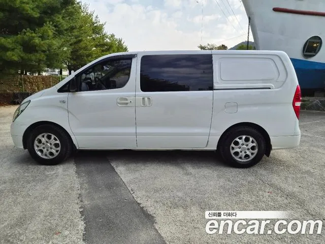 Hyundai Starex 2015 thumb 4