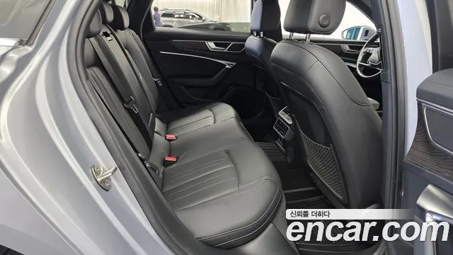 Audi A6 2023 thumb 12